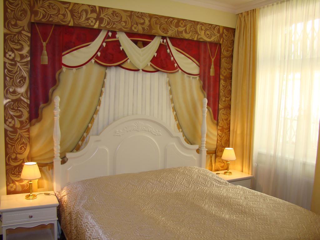 Hotel Saint Petersburg Карловы Вары Экстерьер фото